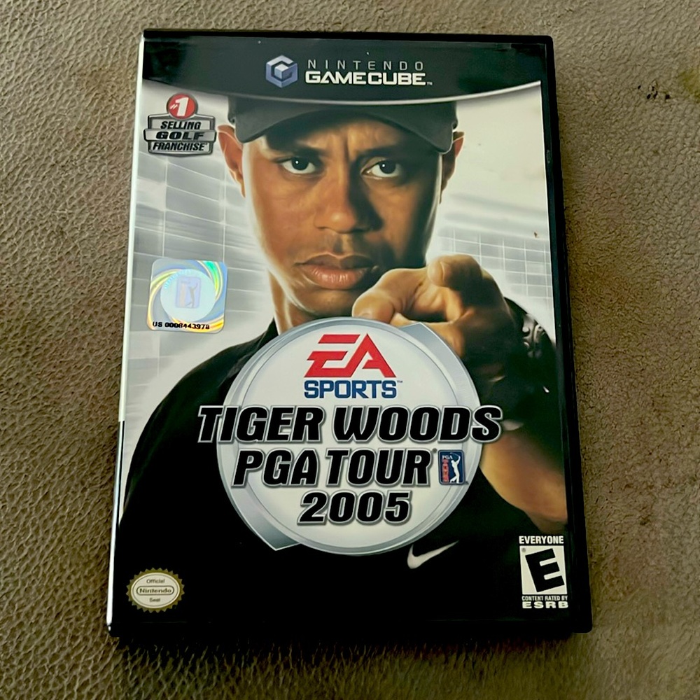Nintendo GameCube Tiger Woods PGA TOUR 2005 game
